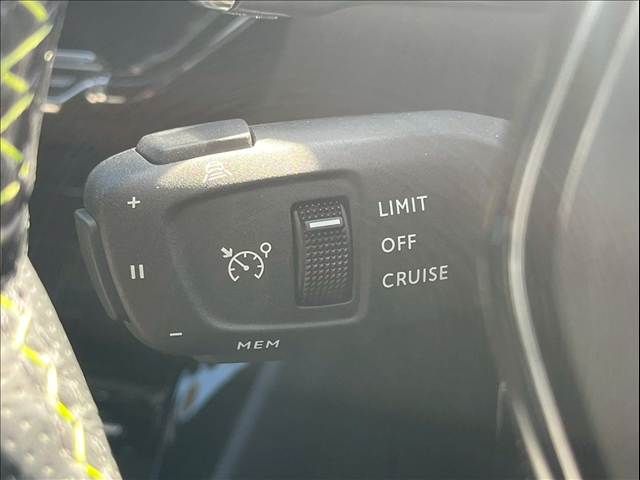 PEUGEOT PEUGEOT 208 2020