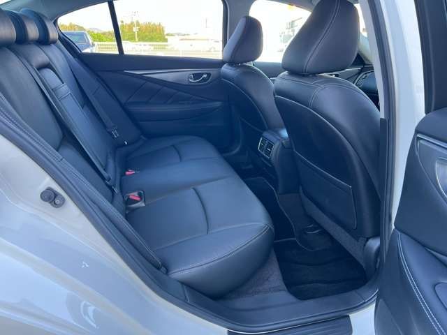 NISSAN SKYLINE HYBRID 2015