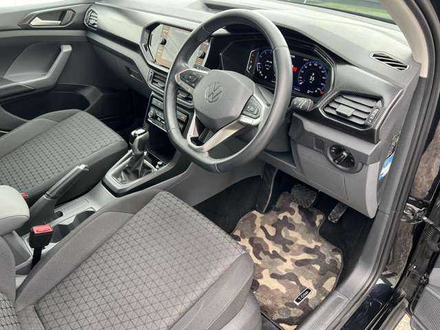 VOLKSWAGEN VOLKSWAGEN T-Cross 2021