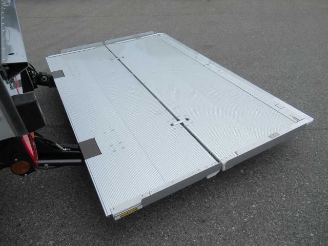 MITSUBISHI FUSOU FIGHTER 2025