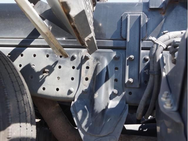 MITSUBISHI CANTER 2019