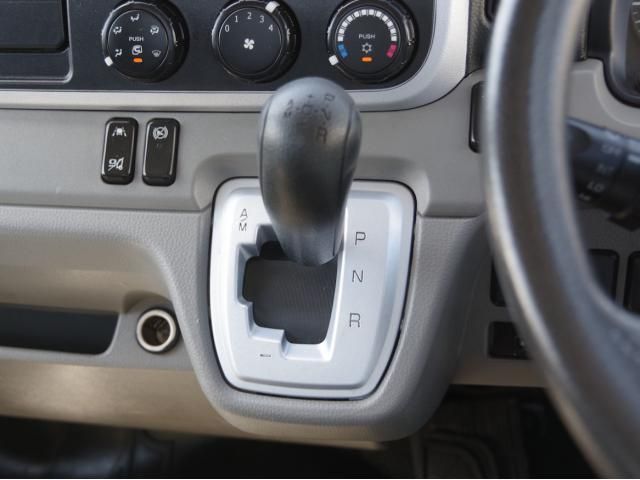 MITSUBISHI CANTER 2019