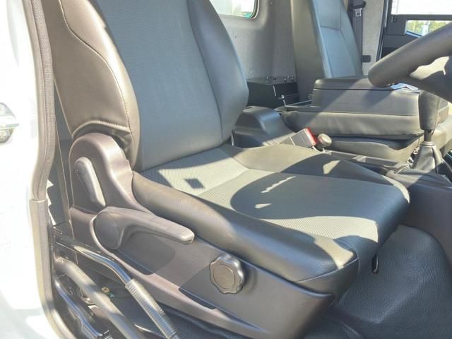 MITSUBISHI FUSOU FIGHTER 2023