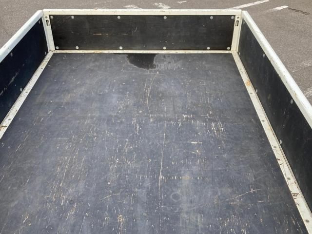 MITSUBISHI CANTER 2023