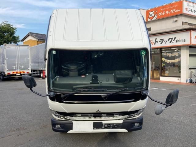 MITSUBISHI CANTER 2023