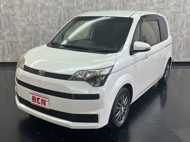 TOYOTA SPADE 2012