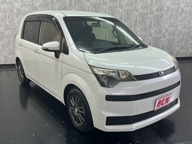 TOYOTA SPADE 2012