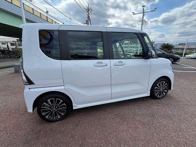 DAIHATSU TANTO CUSTOM 2020