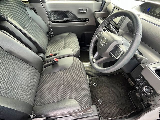 DAIHATSU TANTO CUSTOM 2020