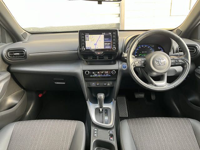TOYOTA YARIS CROSS HYBRID 2023