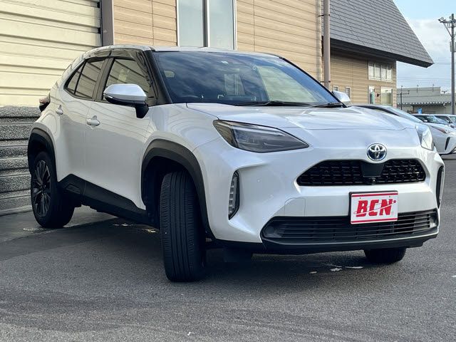 TOYOTA YARIS CROSS HYBRID 2023