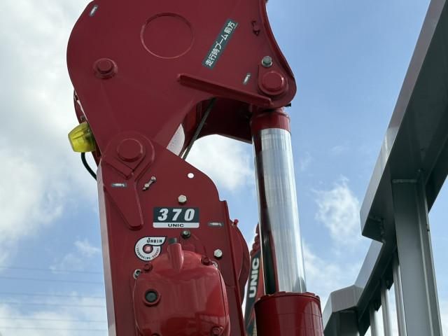 MITSUBISHI FUSOU FIGHTER 2024