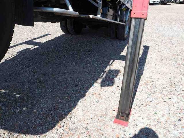 MITSUBISHI FUSOU FIGHTER 2013