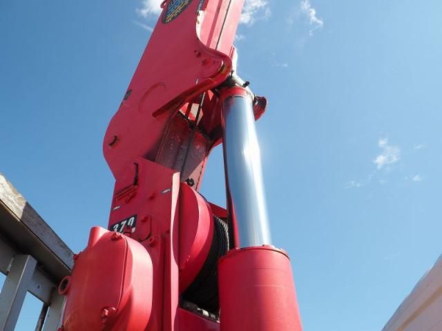 MITSUBISHI FUSOU FIGHTER 2013