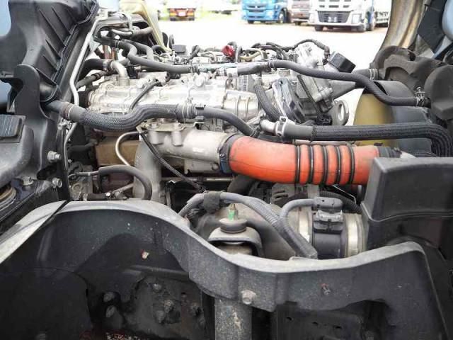 MITSUBISHI CANTER 2011