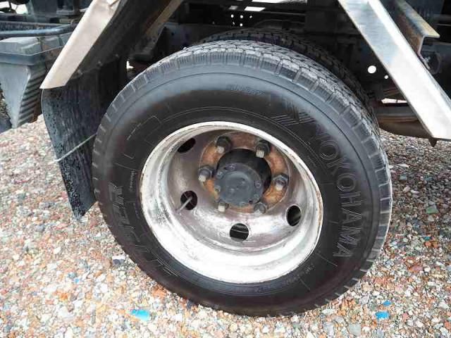 MITSUBISHI CANTER 2011