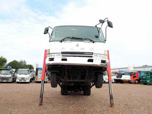 MITSUBISHI FUSOU FIGHTER 2002