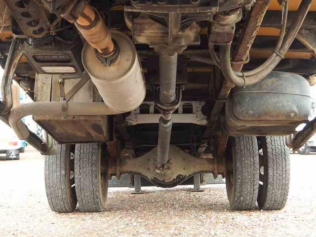 MITSUBISHI FUSOU FIGHTER 2002