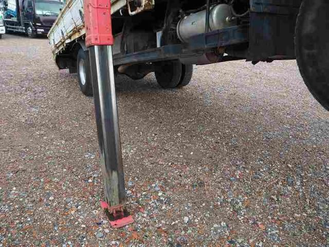 MITSUBISHI FUSOU FIGHTER 2002