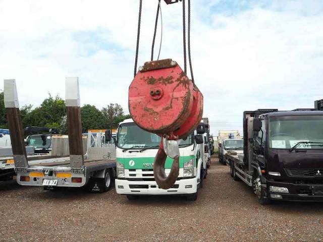 MITSUBISHI FUSOU FIGHTER 2002