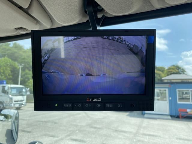 MITSUBISHI CANTER 2025