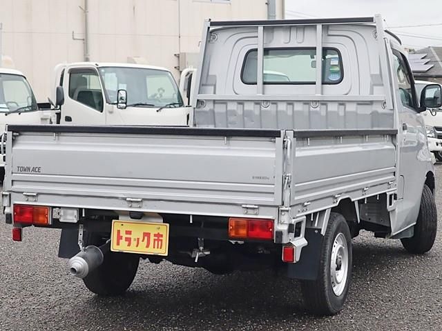 TOYOTA TOWNACE truck 2WD 2019