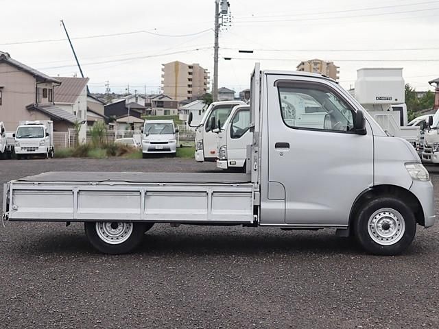 TOYOTA TOWNACE truck 2WD 2019