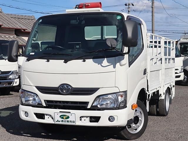 TOYOTA DYNA 2020