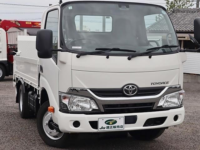 TOYOTA TOYOACE 2019