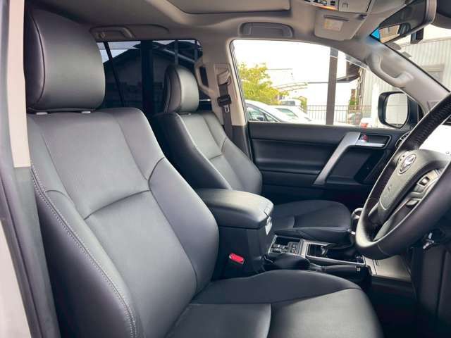 TOYOTA LANDCRUISER PRADO 2023