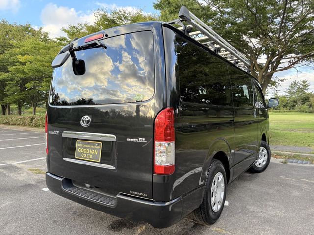 TOYOTA HIACE van 4WD 2015