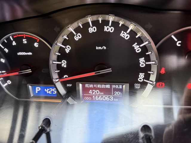 TOYOTA HIACE van 4WD 2015