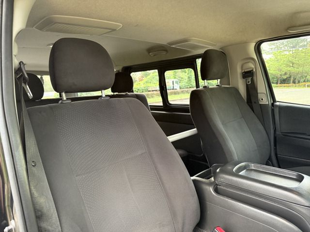 TOYOTA HIACE van 4WD 2015