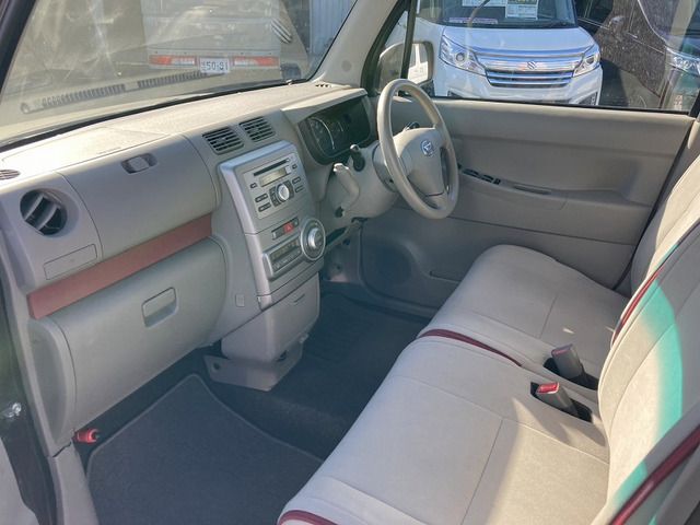 DAIHATSU MOVE CONTE 2010