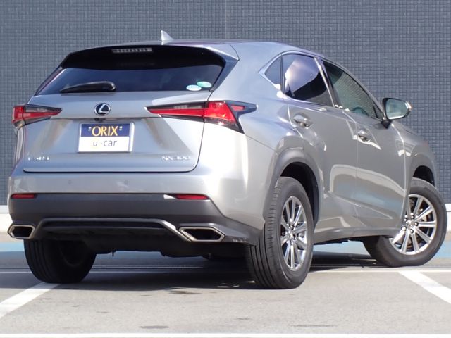 TOYOTA LEXUS NX300 2018