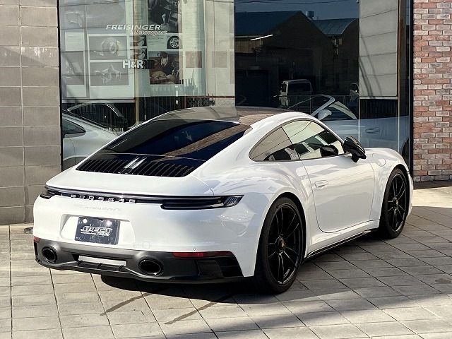 PORSCHE PORSCHE 911 2024