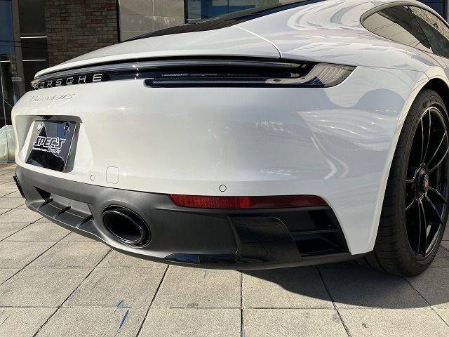 PORSCHE PORSCHE 911 2024