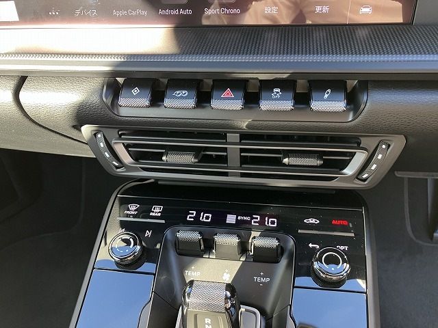 PORSCHE PORSCHE 911 2024