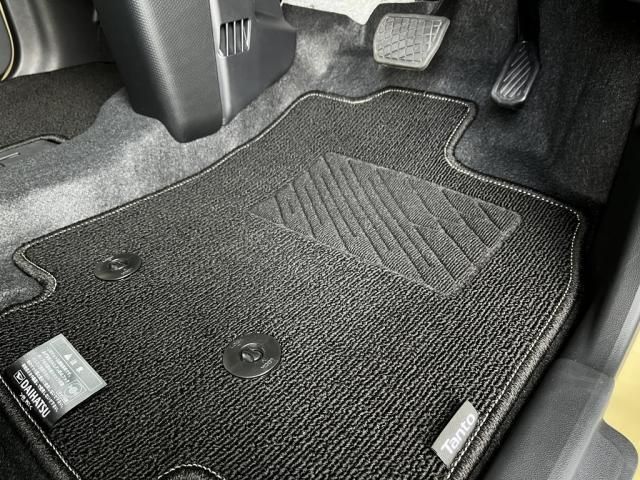 DAIHATSU TANTO FAN CROSS 2024