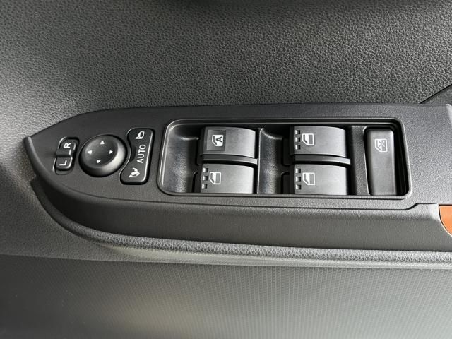 DAIHATSU TANTO FAN CROSS 2024