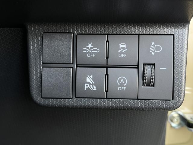 DAIHATSU TANTO FAN CROSS 2024