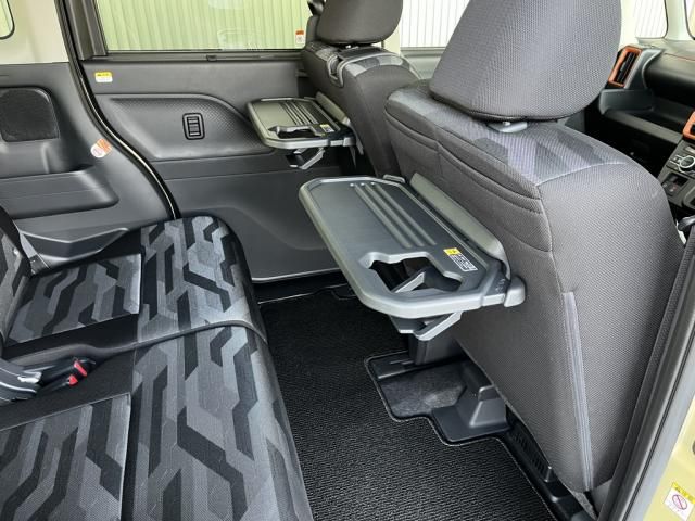 DAIHATSU TANTO FAN CROSS 2024