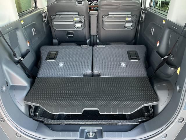 DAIHATSU TANTO FAN CROSS 2024