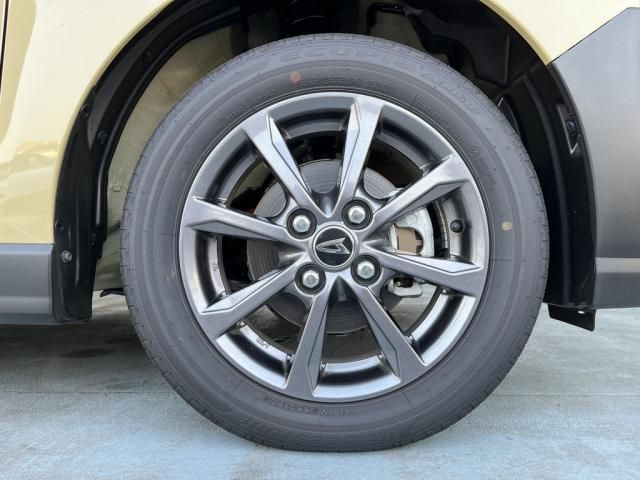 DAIHATSU TANTO FAN CROSS 2024