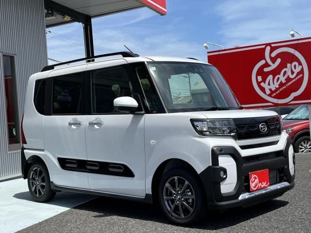 DAIHATSU TANTO FAN CROSS 2024