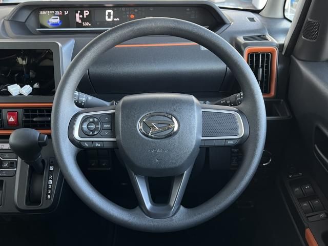 DAIHATSU TANTO FAN CROSS 2024