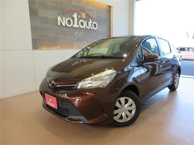 TOYOTA VITZ 2014
