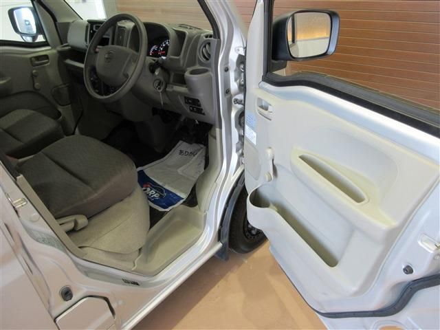 NISSAN NV100 CLIPPER 2021