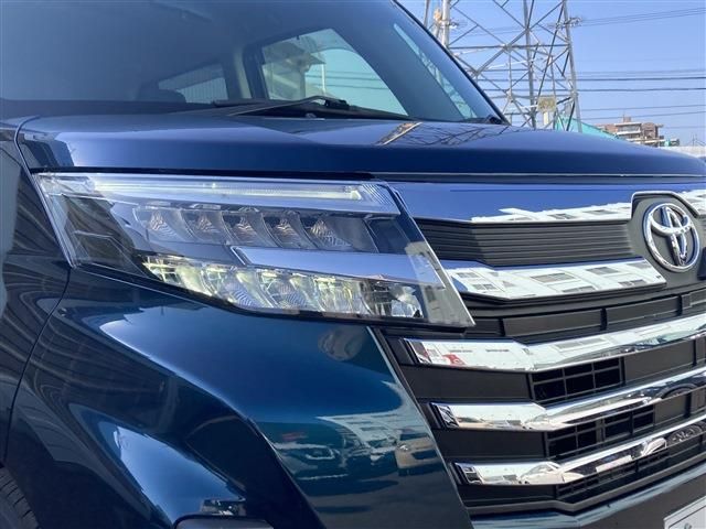 TOYOTA ROOMY 4WD 2023