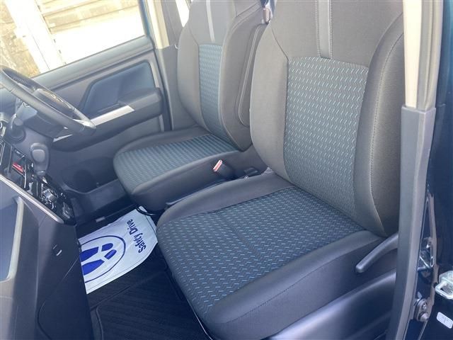 TOYOTA ROOMY 4WD 2023